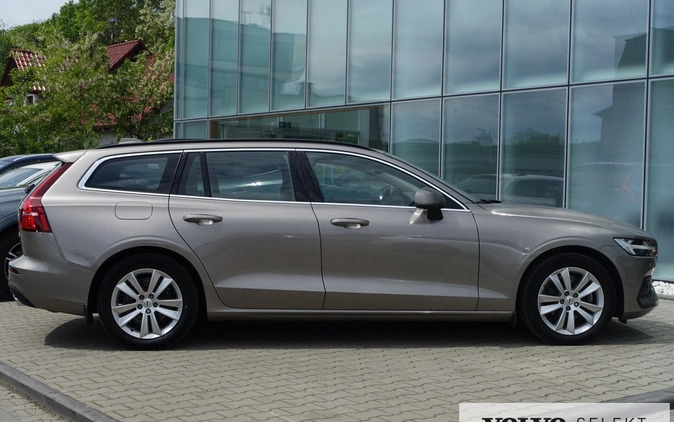 Volvo V60 cena 144900 przebieg: 52416, rok produkcji 2021 z Rymanów małe 596
